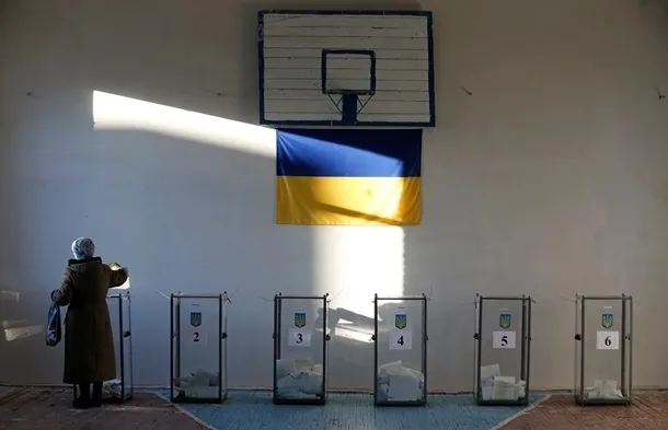 Нардеп з Волині пояснив, до чого призведуть дострокові вибори