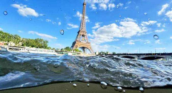 Організатори Олімпіади вдруге скасували тренування з триатлону в Сені через брудну воду