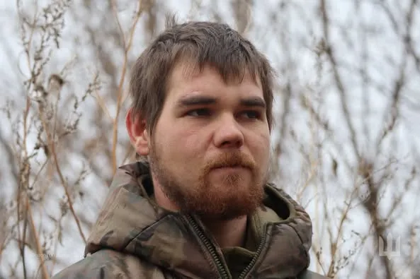 Боєць волинської бригади їздить на броньованому «таксі на Торецьк» (фото)