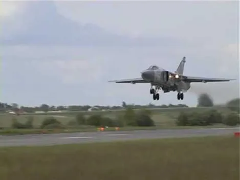 З'явилося відео тренувань військової авіації під Луцьком