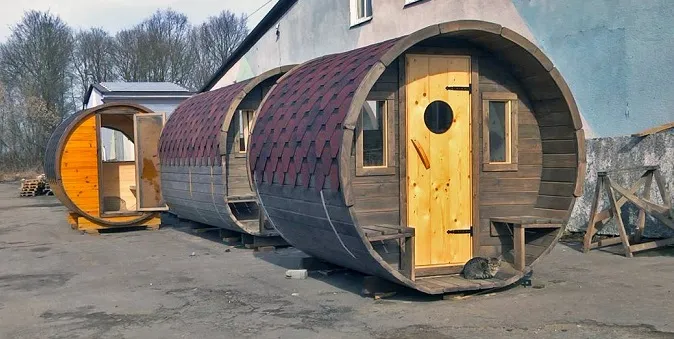 У селі біля Луцька роблять пересувні лазні для військових (фото, відео)