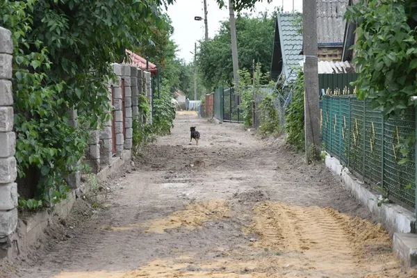 Як у Луцьку ремонтують двори (фото)
