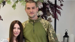 Приїхав у відпустку на кілька днів: у Луцьку військовий одружився зі своєю обранницею (фото)