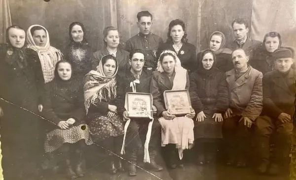 Яким було весілля на Волині в середині минулого століття (ретрофото)