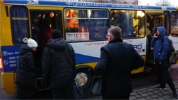 Де у Луцьку більше не зупинятимуться приміські автобуси: новий список зупинок (відео)