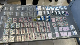 На Волинській митниці затримали контрабанду заборонених таблеток (фото)