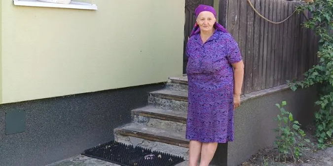 Двиготить земля: яке життя у мешканців прикордонного села (фото)