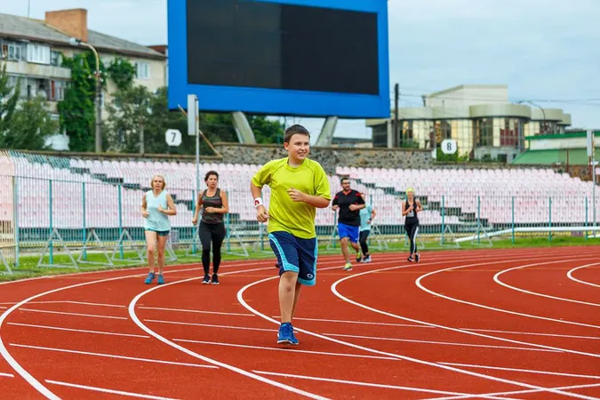 Лучани готуються до півмарафону: як проходять групові тренування (ФОТО)