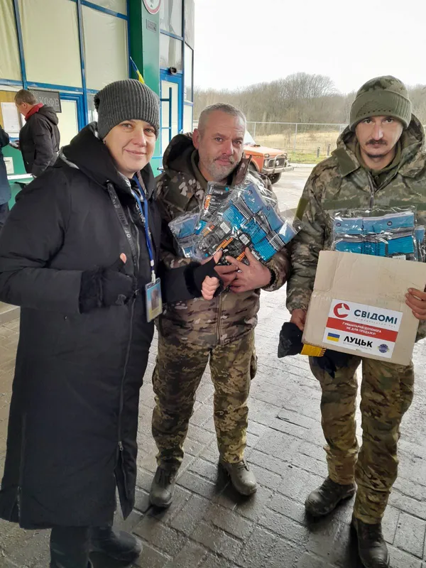 Волонтери привезли допомогу з Луцька до Куп'янська та Ізюма (фото)