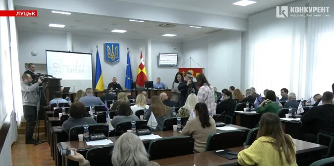 Луцька мерія приймає корупційні або «халтурні» рішення, – депутат Воскресенський