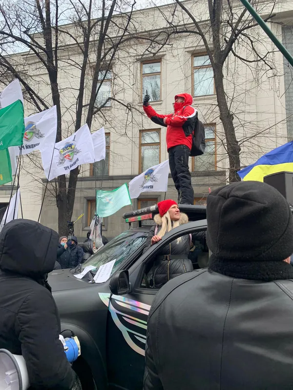 SaveФОП: луцькі підприємці долучились до акції протесту під Верховною Радою (фото)