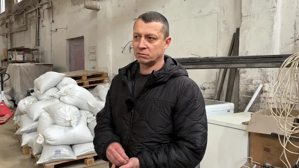 Ветеран із Нововолинська відкрив виробництво кормів для тварин завдяки грантам