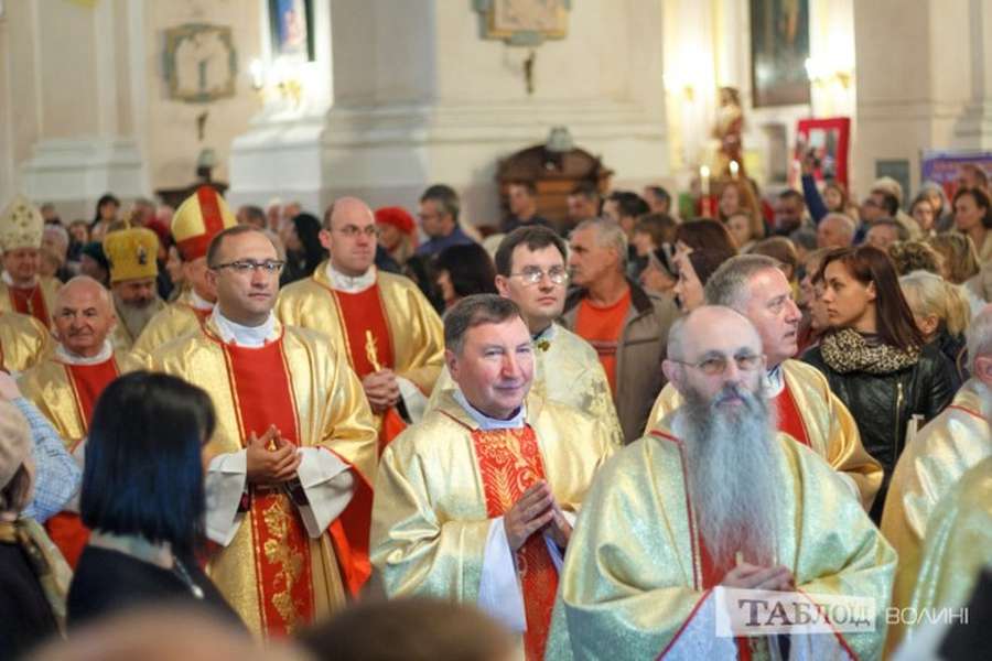 Як у Луцьку святкували 400-річчя римо-католицького храму (фото)