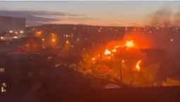 В російському Іркутську на будинок впав винищувач (відео, оновлено)