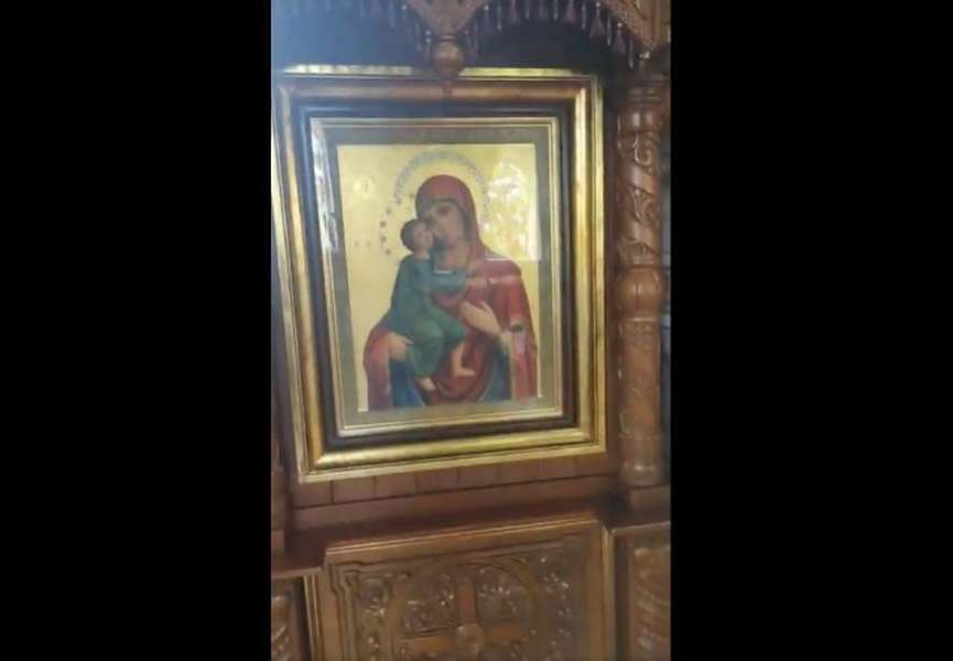 «То моє лічне»: на Волині дружина священника УПЦ МП прийшла забирати ікону з храму (відео)