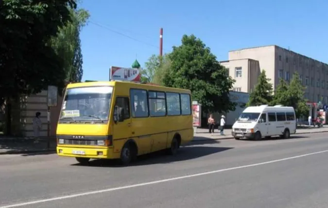 З Ковеля до кладовища пустять додаткові автобуси