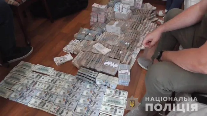 «Купували» амуніцію: шахраї розікрали понад пів мільйона доларів Міноборони