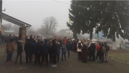 Зі школи у Прилуцькому евакуювали учнів та працівників (фото)