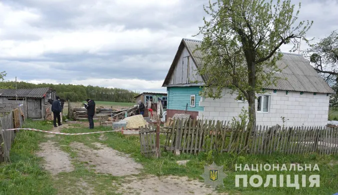 На Волині під час застілля гість вдарив господаря ножем