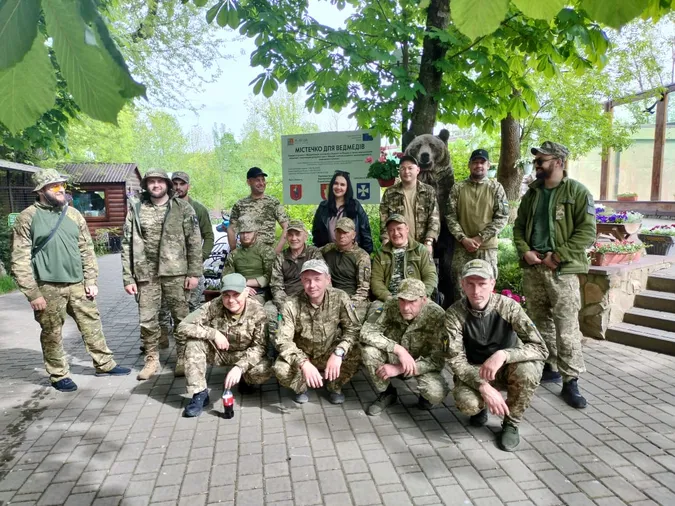 Оборонці Бахмута відновлюють сили на Волині (фото)