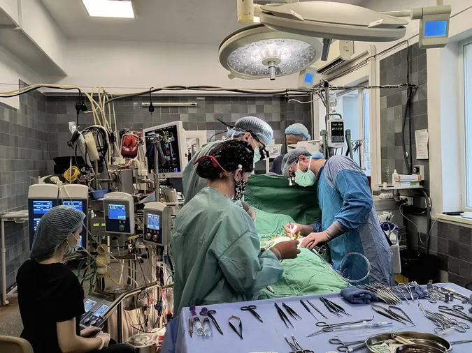 У Львові медики полагодили серце однорічному малюку з дзеркальними органами (фото)