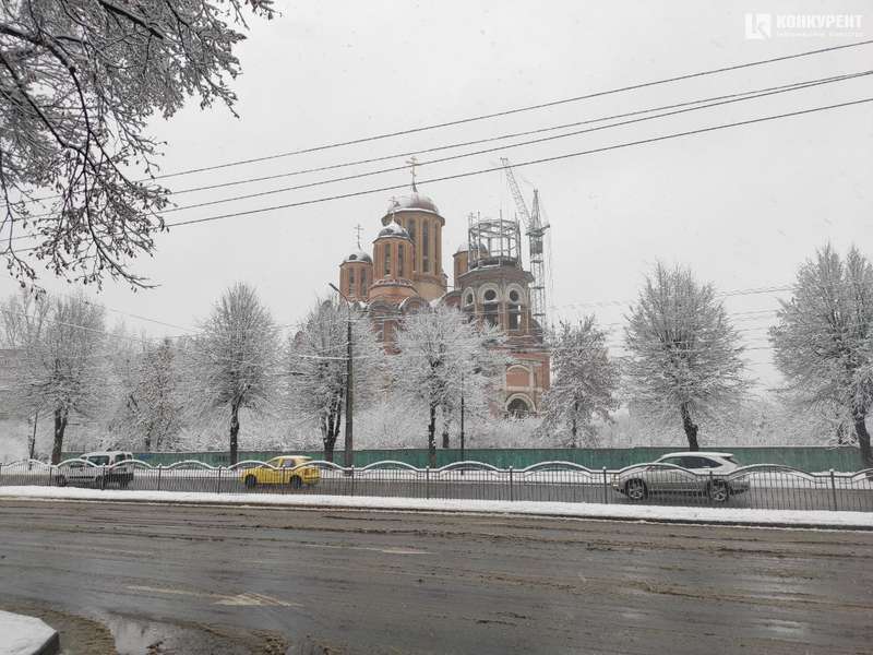 У Луцьку зупинили будівництво найбільшого храму УПЦ (МП): в чому річ (фото, відео)