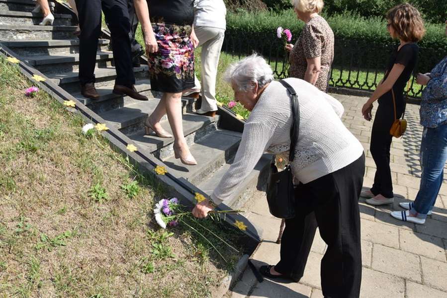 У Луцьку вшанували пам'ять жертв єврейського Голокосту (фото)