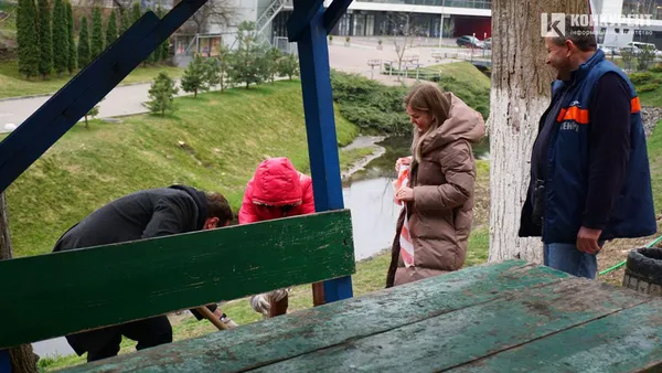 У луцькому «Сіті Парку» висадили понад 30 дерев (фото)
