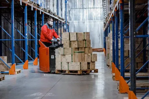 «Нова пошта» потягами почала доставляти посилки з AliExpress
