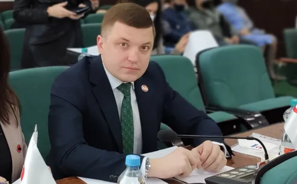 Зеленського кличуть на Волинь через 700 тисяч доларів хабаря