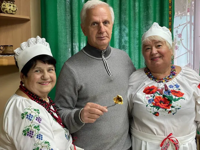 Пенсіонерки влаштували «вареничний батл» у Сумах (фото)