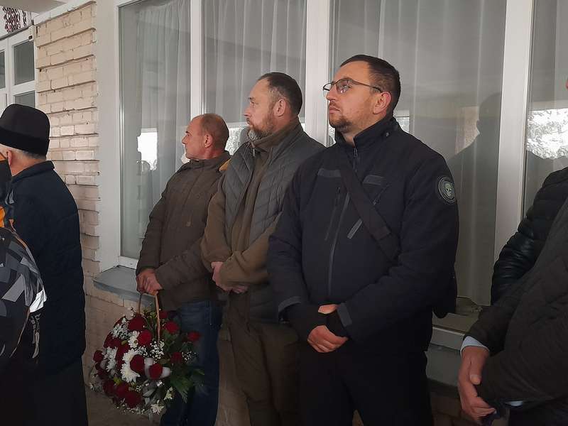 У Торчині встановили дошку пам'яті герою Руслану Карпюку (фото)