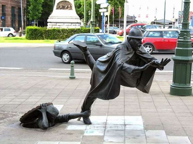Мистецтво невагомості: скульптури, які кинули виклик законам фізики (фото)