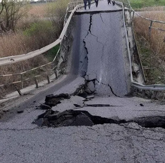 Обвал мосту на трасі «Луцьк-Львів»: як організували об'їзд