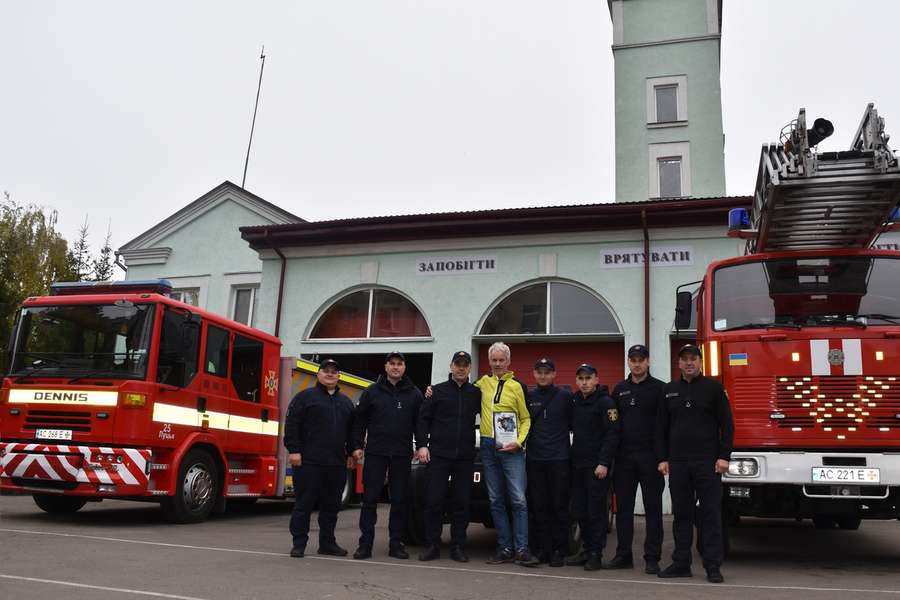 Рятувальникам Луцька благодійник зі Швейцарії передав автомобіль (фото)