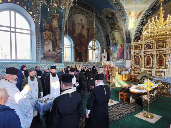 На Волині попрощались із Героєм ківерчанином Василем Дейною (фото)