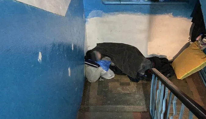 Що сталося із хворою лучанкою, яка ночувала у під'їздах через брата