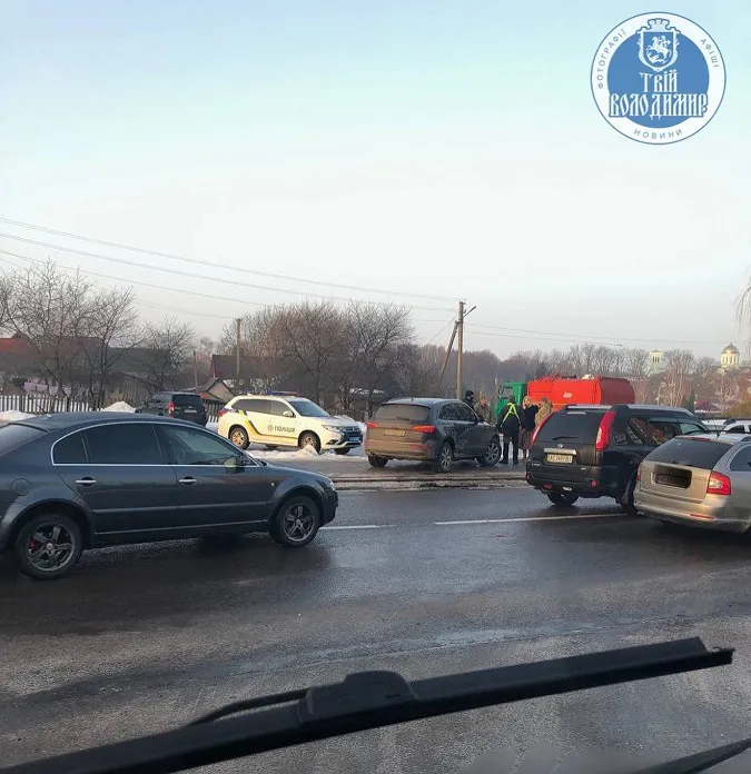 У Володимирі не поділили дорогу легковики Audi та Skoda (фото)