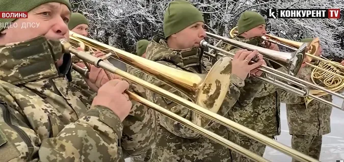 Волинські прикордонники виконали легендарний «Щедрик» (відео)