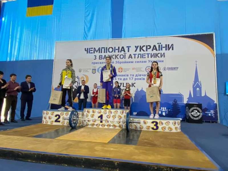 Важкоатлетки з Волині стали чемпіонками України (фото)