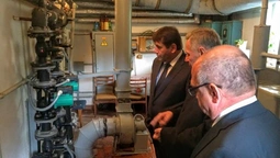 Віце-прем'єр-міністр оцінив, як економить тепло та електрику гімназія в Луцьку (фото)