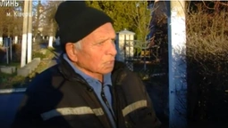 Лається та ходить голяка: у Ківерцях дід лякає сусідів  (відео)