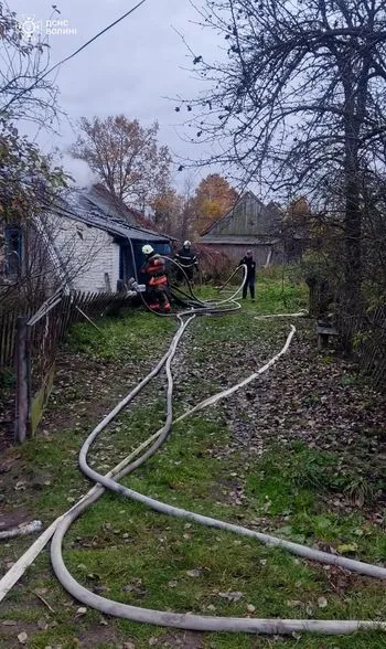 У Камінь-Каширському районі горів будинок (фото)