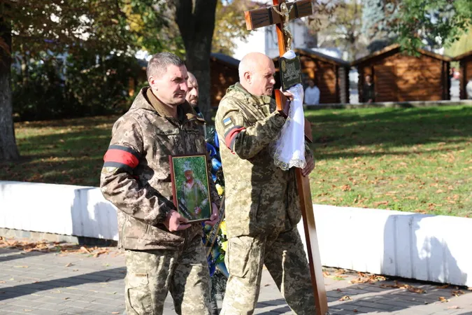 У Луцьку попрощалися із загиблим на Донеччині В'ячеславом Горюновим (фото)
