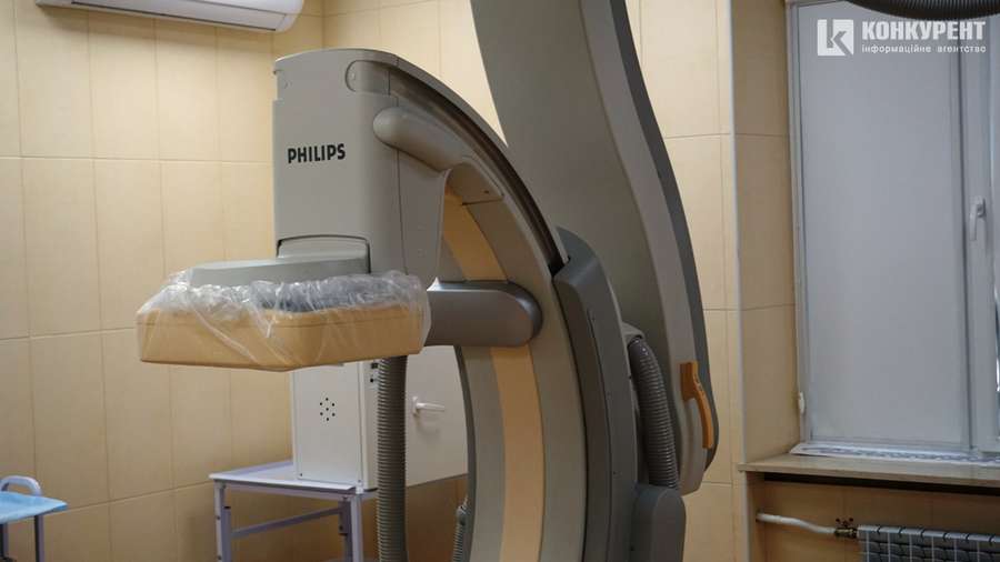 Сучасне обладнання Волинської обласної клінічної лікарні><span class=