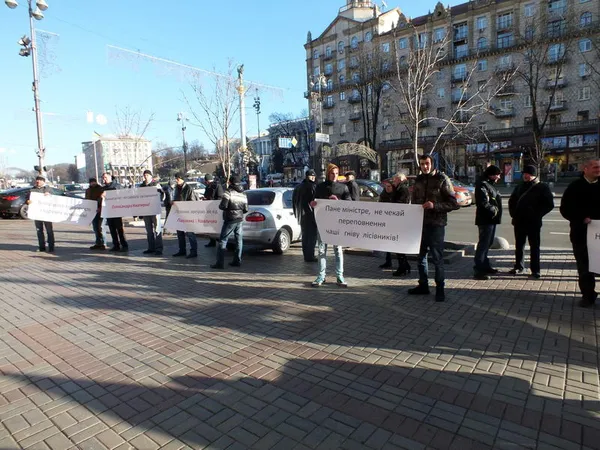 Нардепи Семенченко і Парасюк взялися за головного лісника Волині