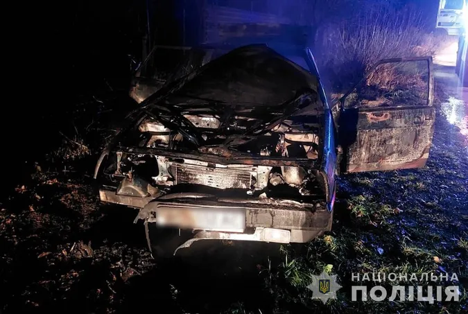 У Володимирі жінка спалила знайомому авто (фото)