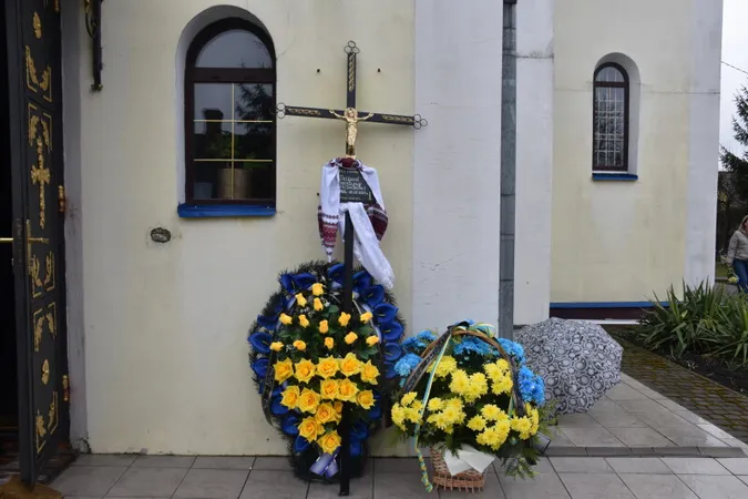 Луцька громада попрощалася із загиблим під Вугледаром Володимиром Олійником (фото)