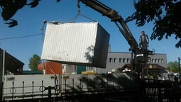 У Луцьку "знесли" незаконний контейнер між Автостанцією №1 та "Слоном" (фото)