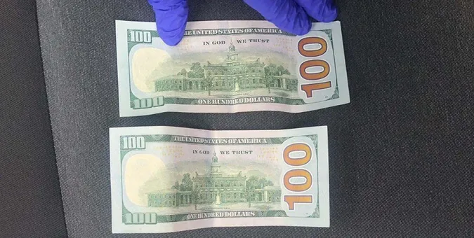 На Волині п'яний мотоцикліст закинув 200 доларів у авто «шерифа» (фото)
